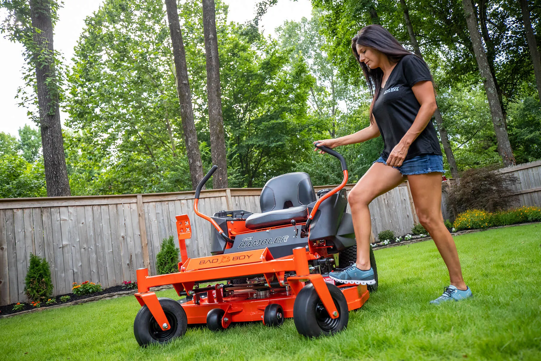 Bad Boy MZ Rambler 42" Residential Zero-Turn Mower w/ 19hp BNS
