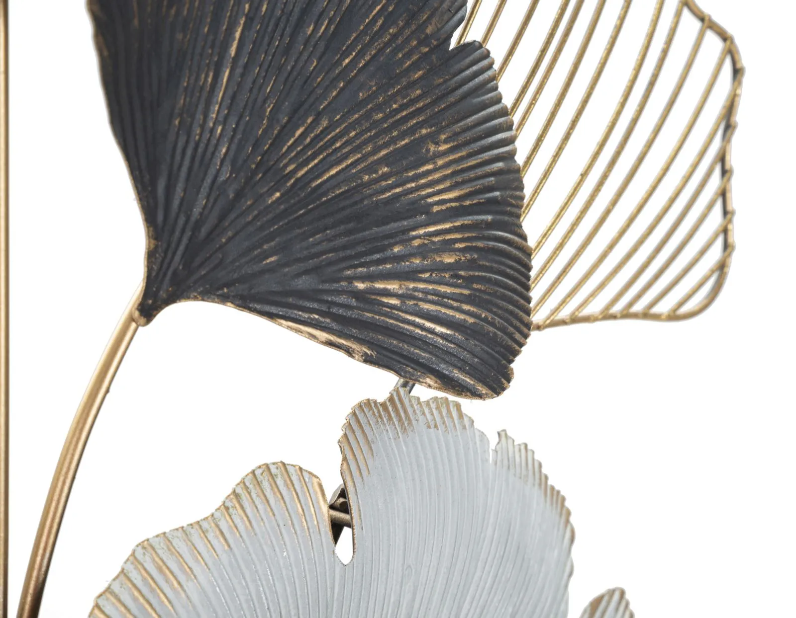 Metallic Leaves Bouquet Wall Decor