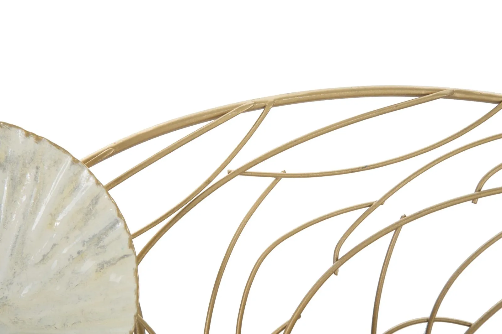Metallic Levaes Wall decor
