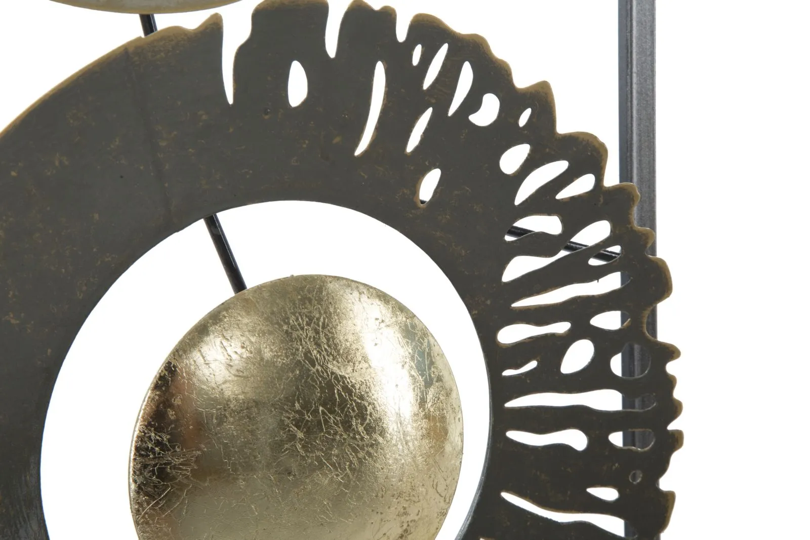 Round Geometric Metallic Wall Decor in Frame